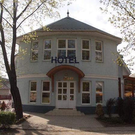 Strand Hotel Bogács エクステリア 写真